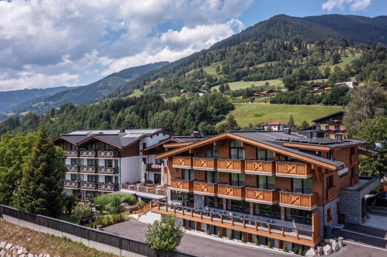 Klawunn Hotel & Apartement Kaprun Exterior foto